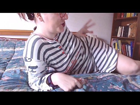 ❤️ Vezmi si tohto veľkého čierneho vtáka do úst, malá otrokyňa ❌ Kvalitné porno na nás ☑